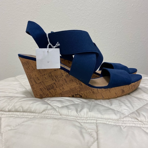 Shoes - Wedge Strappy Sandals Espadrilles 😍 Navy Blue